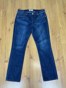 CABI Medium Wash The Straight Leg Denim Blue Jeans Style #5166 Womens Size 10